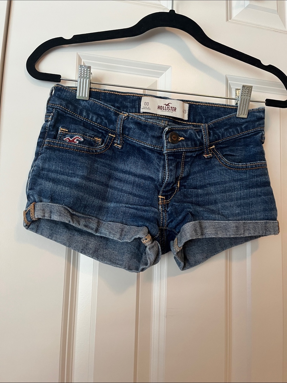 Hollister Dark Indigo Rolled Hem Denim Shorts